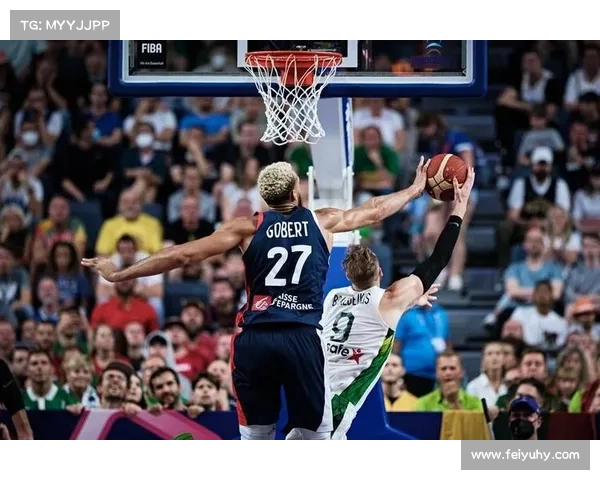 361°签约NBA球星后再发跑鞋新品,国产运动品牌在跑步和篮球正面“交锋” 361°签约NBA球星后再发跑鞋新品,国产运动品牌在跑步和篮球正面“交锋”